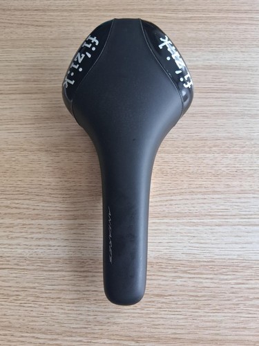 Fizik antares saddle black - antares,