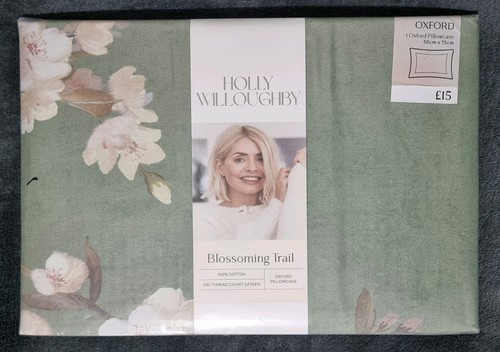 Holly willoughby blossoming - holly,