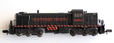 Atlas N scale Southern Pacific Alco RSD4/5 locomotive