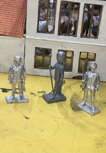 Unpainted metal 54mm - wb, 11