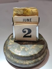 Vintage Mini Desk Calendar  Marble
