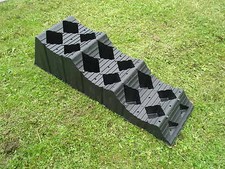 MGI T3 Maxi Level Block Jumbo Twin Pack for Caravan or Motorhome & Carrybag