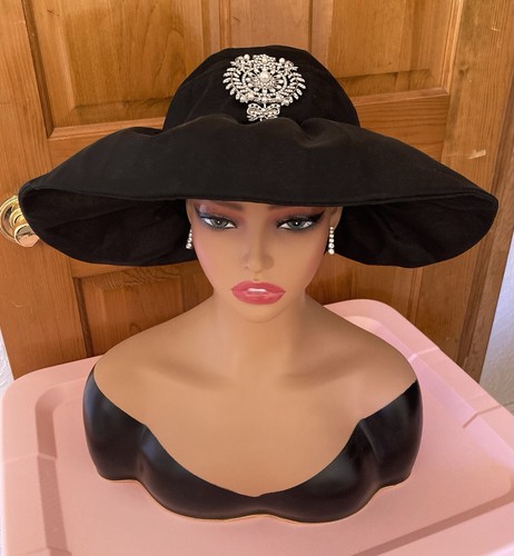 New stunning black audrey - stunning,