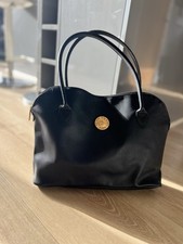 Pierre Balmain Black Leather Shoulder Bag with Gold Hardware T2243 D84