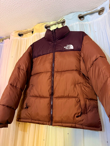 The north face nuptse - face,