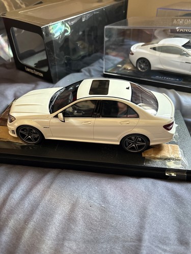 Mercedes benz c63 - benz, in