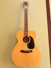 Kiso Suzuki Famous F100 1970s Vintage Acoustic Guitar, Japan, Spruce Top