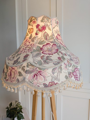 Vintage arts crafts style - arts,