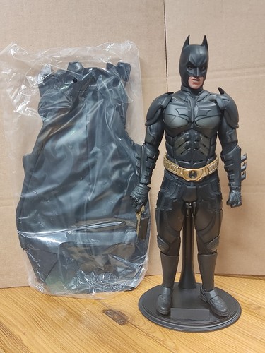 Hot toys batman - hot,