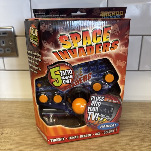 Space invaders taito - taito, plug