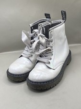 Dr Martens JUNIOR'S Combat Boots Glitter Soles Ribbon Lace White Metallic S, 2