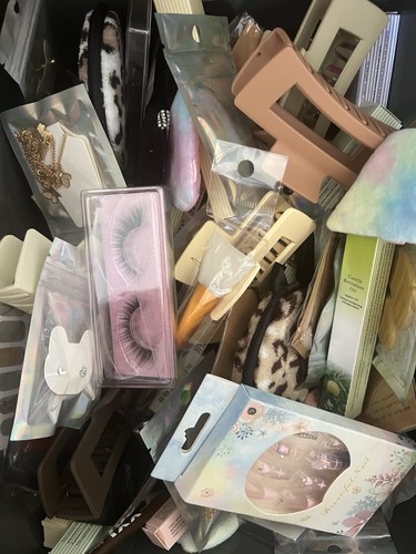 Make accessories self - make,