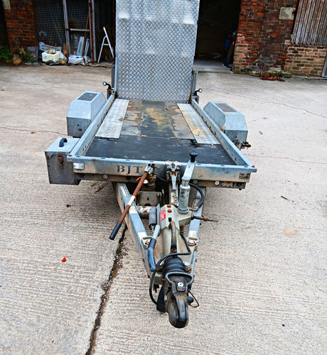 Brian james trailer - james, 4ft