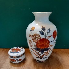 A Linchmere Chinese Ceramic