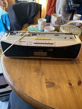 Vintage Sharp QT-250 White Stereo Radio Cassette Recorder Boombox Portable 