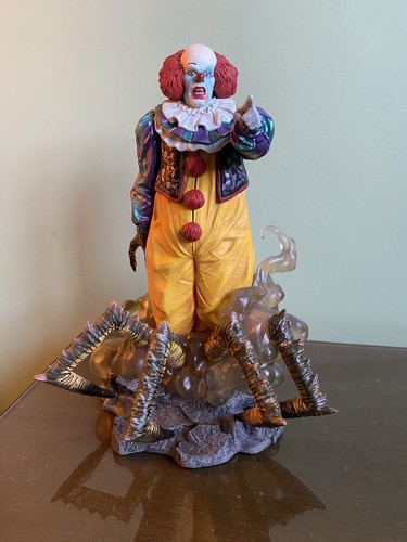 Diamond select toys pennywise - diamond,