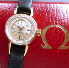 Omega 1962 Sapphette 18K Gold