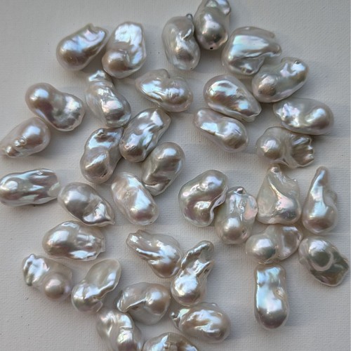 Metallic fireball pearl - pearl, bead