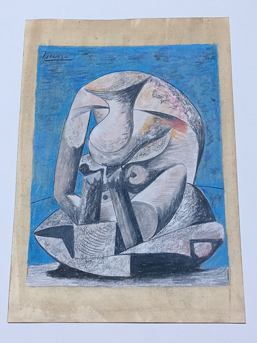 Pablo picasso drawing paper - on,