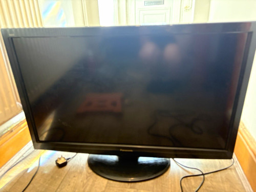 Panasonic l32g20ba 32in - tx-l32g20ba,