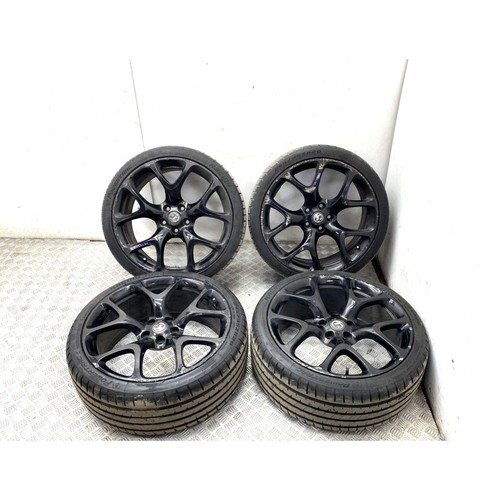 Vauxhall astra alloys wheels - vauxhall, j