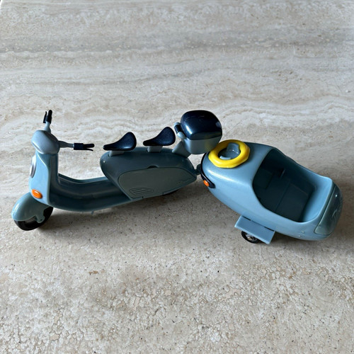Lil bratz fashion doll scooter - bratz,