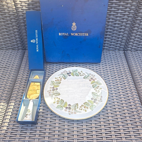 Royal worcester lavinia - royal,