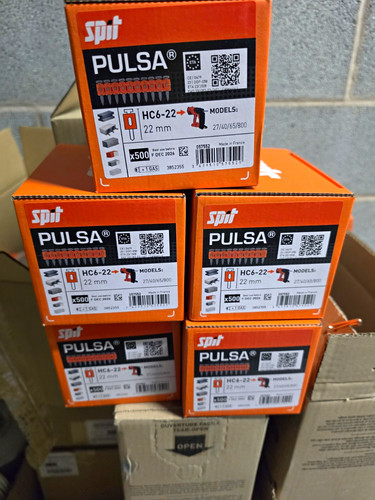 Boxes spit 22mm nails - 5,