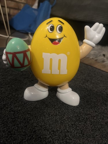 Vintage s yellow - m&m’s,