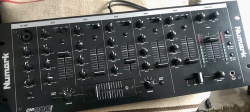 Numark cm200usb channel 3u - numark, 5-channel