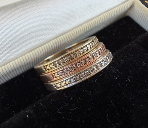 Vintage tri colour - 3, solid