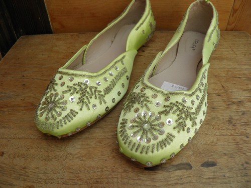 Indian style summer shoes