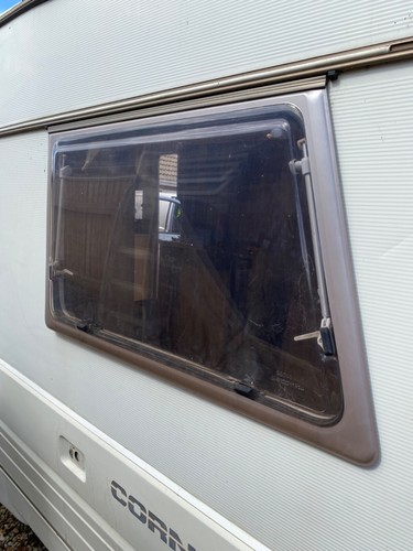 Side window from a 1992 - a,