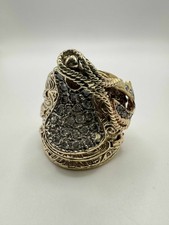9ct Gold CZ Encrusted Saddle Ring – Sparkling Pavé Design