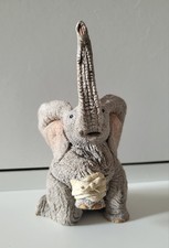 Tuskers Elephant Hayley -