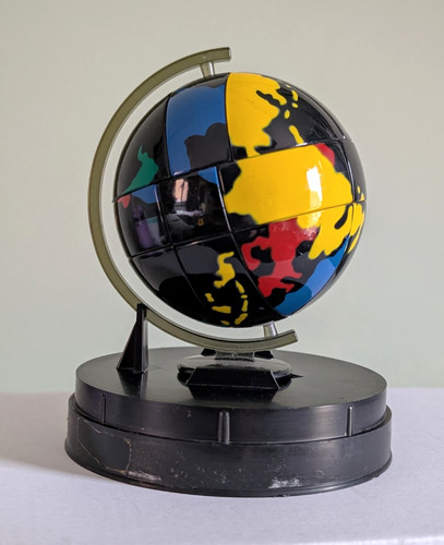 Vintage 1982 rubik world - 1982,