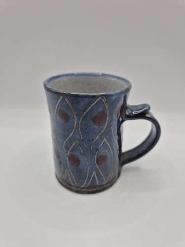 Studio pottery dancing leaf - studio,