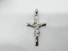 VINTAGE SOLID SILVER RELIGIOUS CROSS JESUS PENDANT FOR LADIES NECKLACE