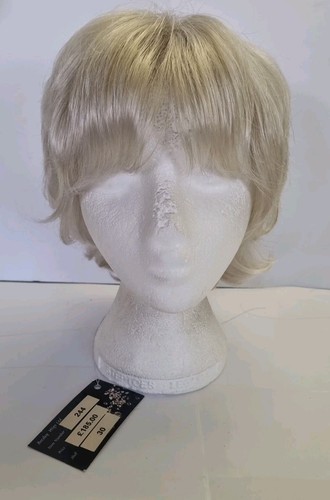 Short platinum blonde bob with - blonde,