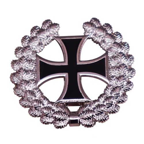 Iron cross with oak leaf - oak,