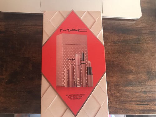 Mac velvet teddy lipstick gift - velvet,
