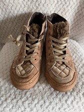 Primigi Girls  (UK 1) Quilted Velvet High Top Sneakers Boots  Gold Faux Fur Zip