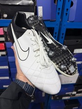 Nike Tiempo Legend IV SG -
