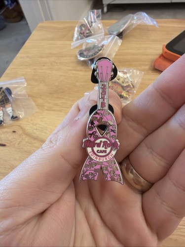 Hard rock cafe - cafe, pin