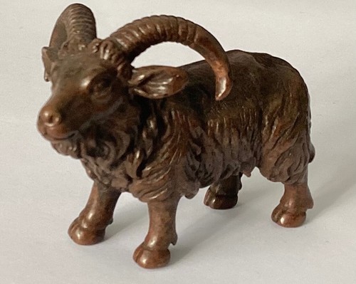 Vintage signed solid bronze - signed,
