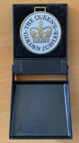 The queen golden - queen’s, (qe2)