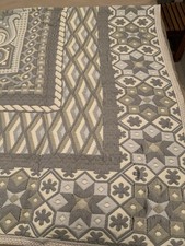 Single Size Bed Spread. Measures 100 x 64. Bought In Portugal. Great Condition