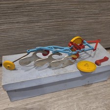 Vintage Crescent Toys No 1814