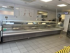 Criosbanc Refrigerated Serve over Counter Used 5.3 Metres