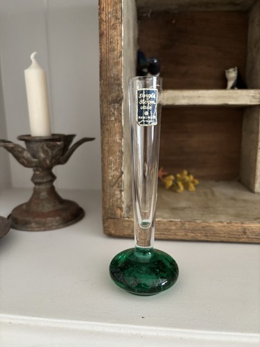 Vintage single stem glass bud - stem,